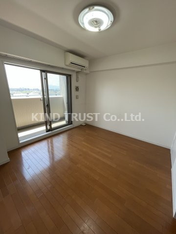 エイペックス北梅田の居間・リビング