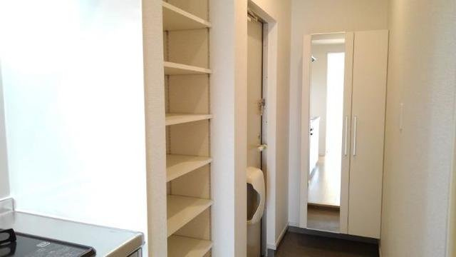 シャン・ド・フルールの玄関