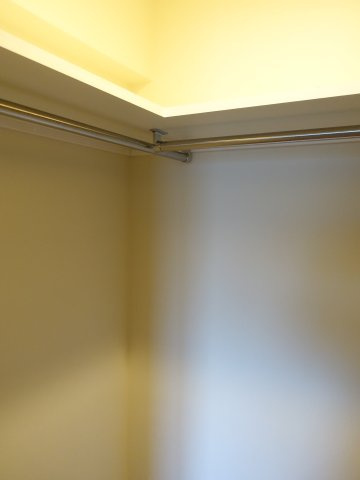 新潟市中央区米山３丁目の賃貸マンションの収納