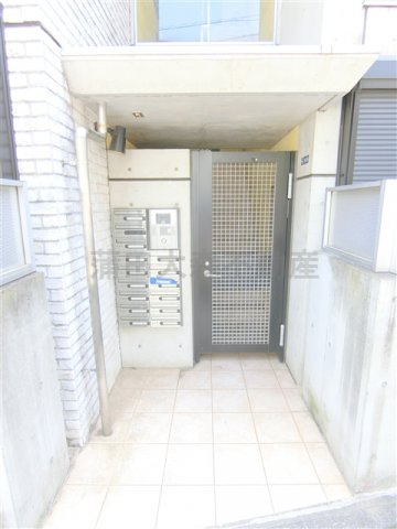 MODULOR馬込のエントランス|オートロック付きのエントランス