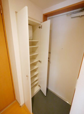 【玄関】 | キャビン・ドゥ・ルミエール