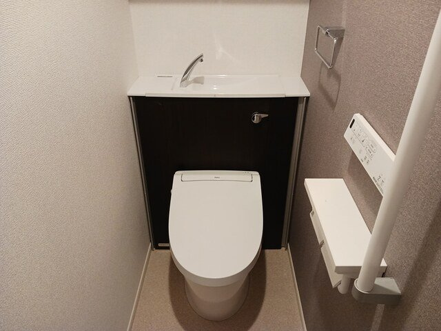 【トイレ】 | エリピア　ロフォ