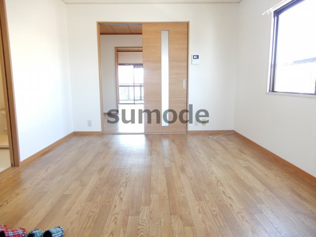 オランジェ栄町の寝室