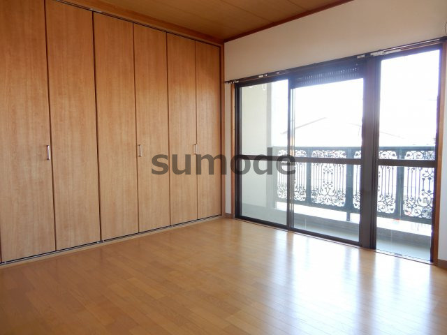 オランジェ栄町の寝室