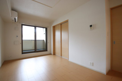 【居間・リビング】 | サンリットガーデン