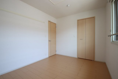 【洋室】 | サンリットガーデン