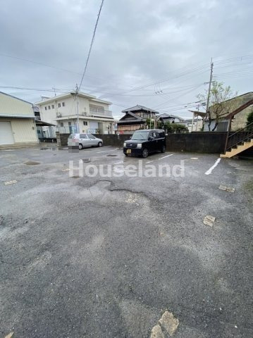小豆島アパートの駐車場