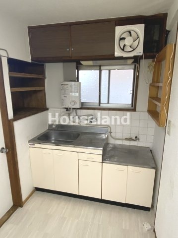 小豆島アパートのキッチン