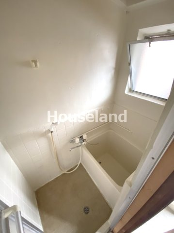 小豆島アパートの浴室