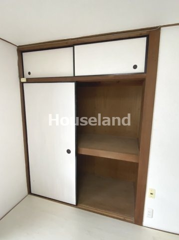 小豆島アパートの収納