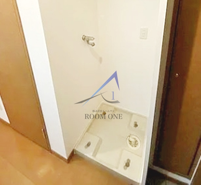 メインステージ日本橋箱崎Ⅱの設備|洗濯機置き場です。