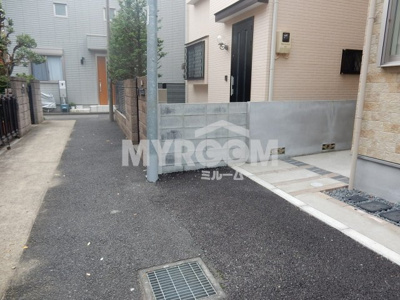 【エントランス】 | Ｌ’Ａｔｅｌｉｅｒ(ラトリエ) 