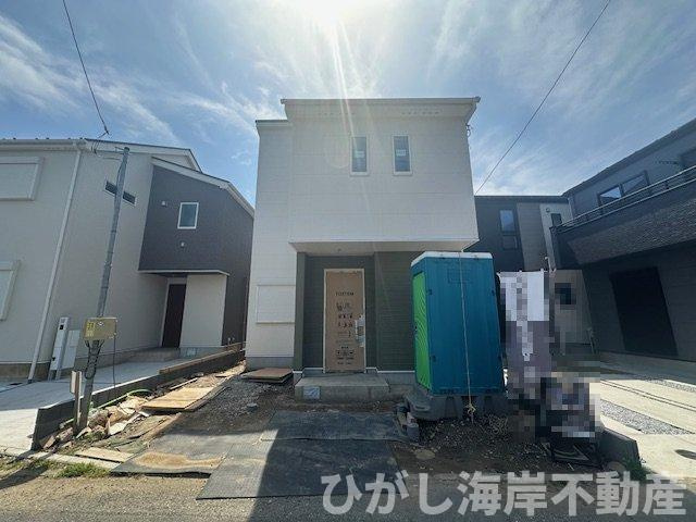 茅ヶ崎市今宿　新築戸建　全２棟の外観|4月16日撮影　建築中　現地外観