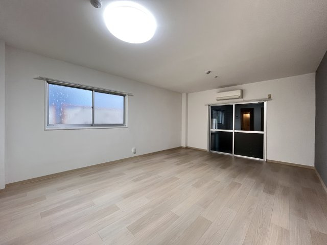 宇都宮ハイツの寝室