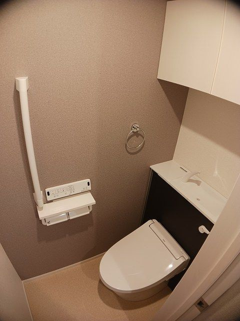 サンライズ２４　　刈谷市近郊の賃貸はクラスホームのトイレ