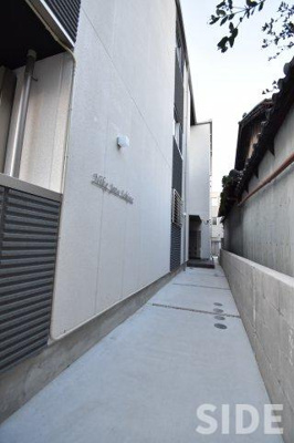 【エントランス】 | NIKE城東関目