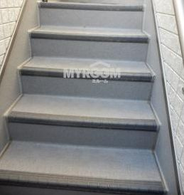 【その他共用部分】 | ハーモニーテラス桜台ＩＶ(ハーモニーテラスサクラダイフォー) | 階段