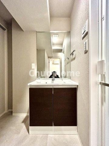 トーア浅草マンションの独立洗面台|洗面化粧台