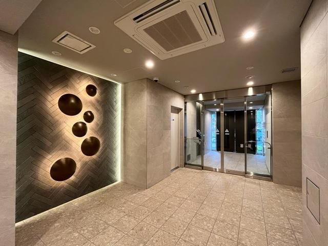 パークアクシス菊川ステーションイーストのエントランス