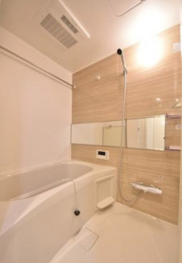 目黒区上目黒３丁目の賃貸マンションの浴室