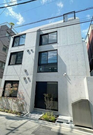 目黒区柿の木坂１丁目の賃貸マンションの外観