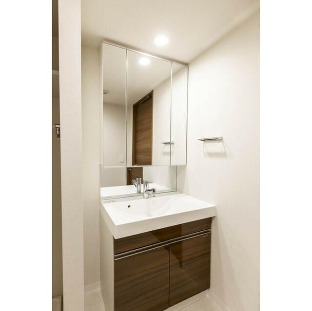 ＢｌｕＲｏｃｋ大鳥居の洗面所