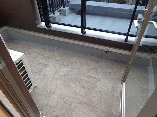 ＫＤＡ　ＳＨＩＮＡＧＡＷＡ　ＯＳＡＫＩのバルコニー