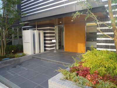 パークハビオ東中野のエントランス