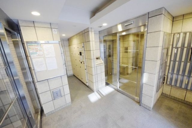 ハイリーフ芝大門のロビー