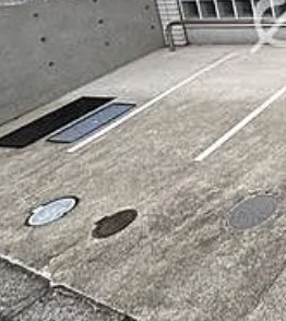 ヒルサイド島津山の駐車場