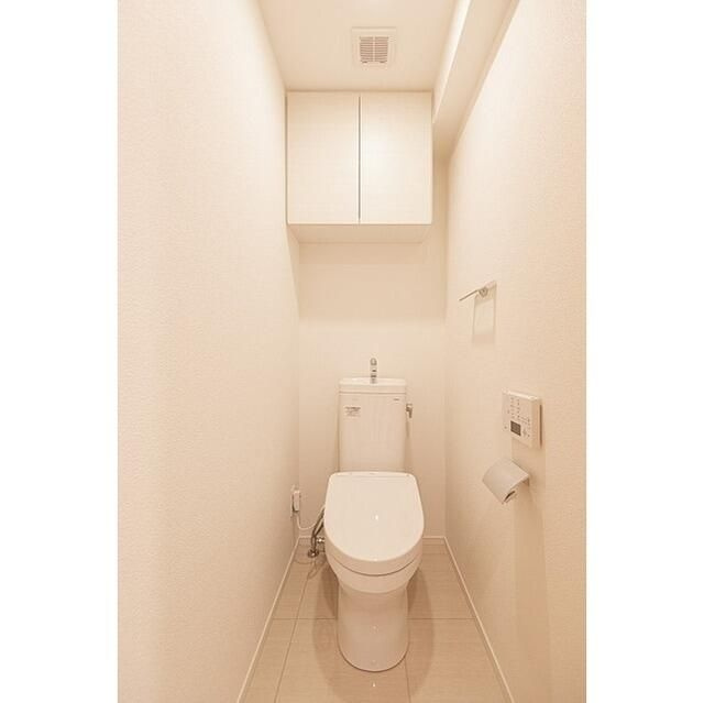 オアーゼ新宿市谷薬王寺のトイレ