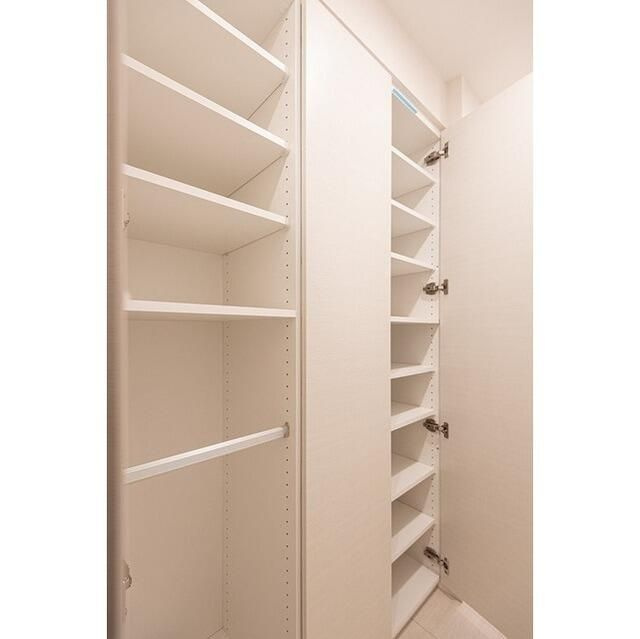 オアーゼ新宿市谷薬王寺の内装