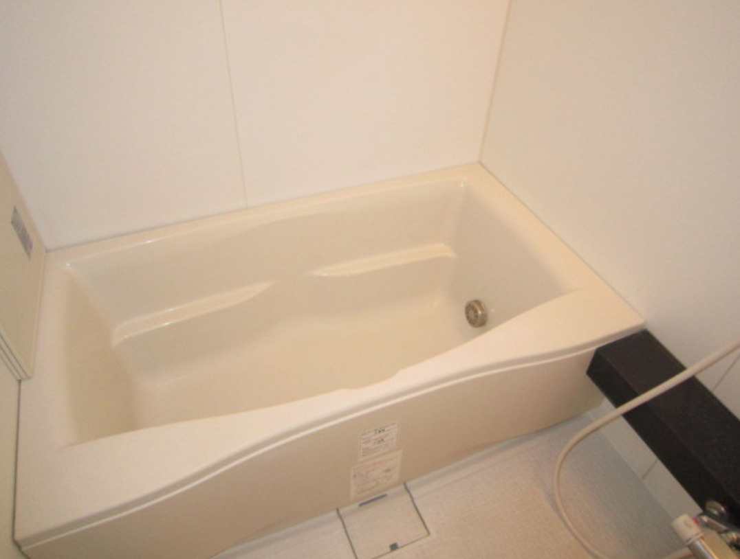 パトリア九段下の浴室