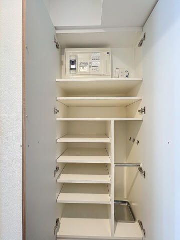 スカイコート渋谷神山町の玄関