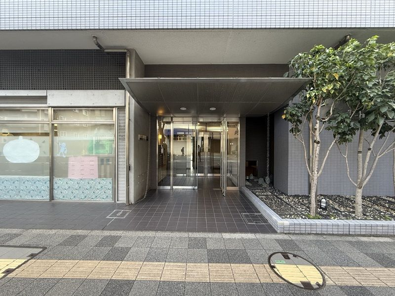 アーバンパーク両国のエントランス