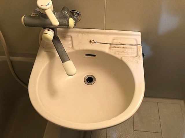 中央区新川１丁目の賃貸マンションの洗面所