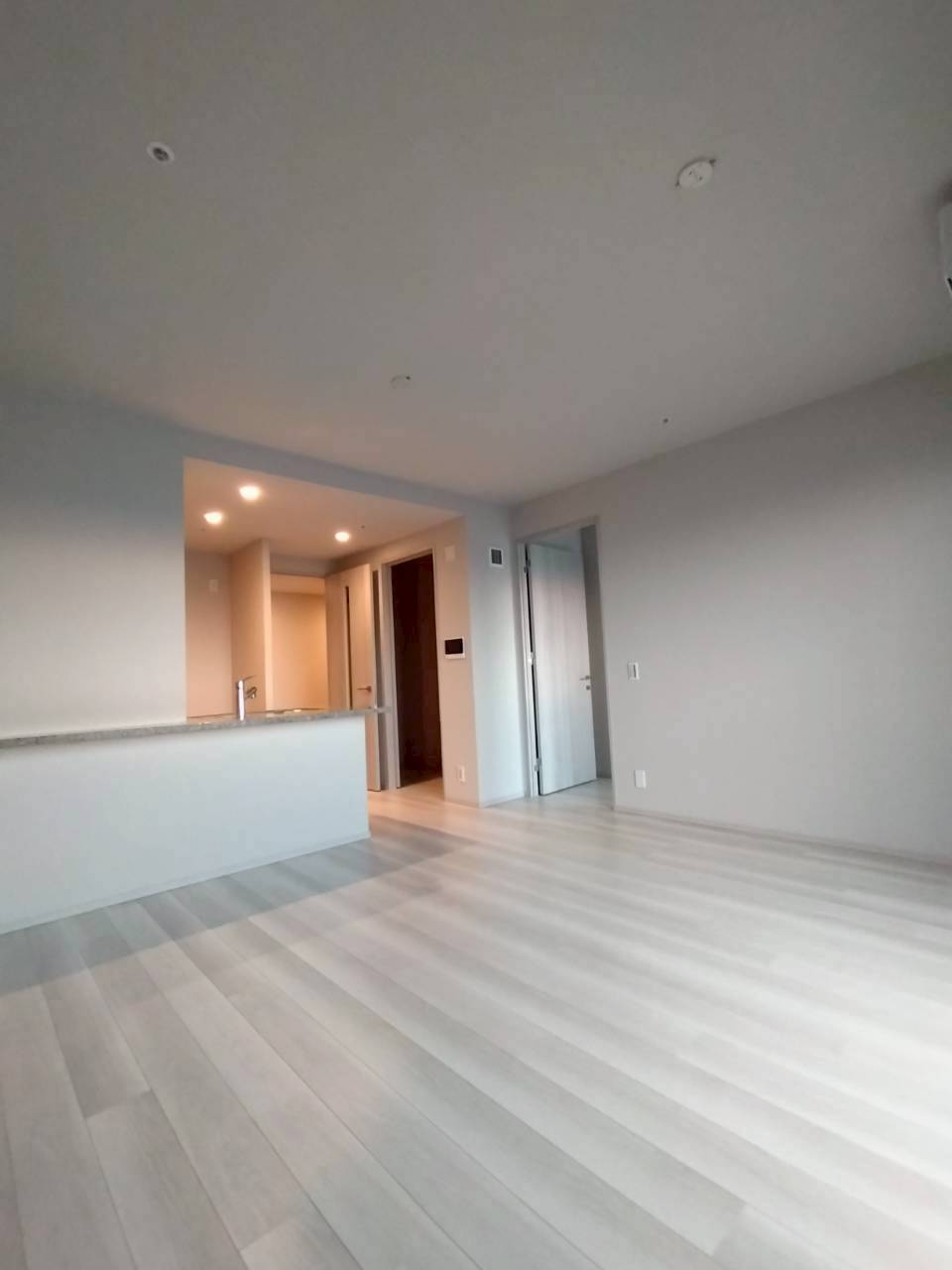 ザ・パークハウス大阪梅田タワーの居間・リビング