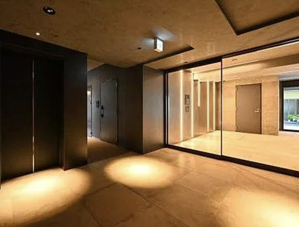 CREALpremier大島のロビー