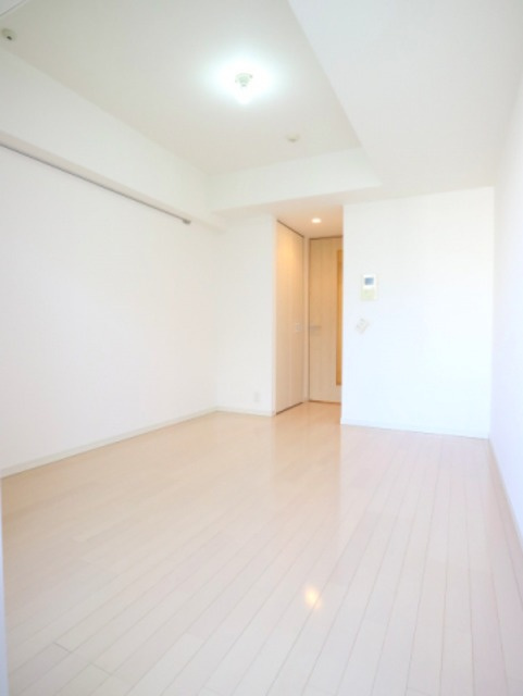 プラウドフラット隅田リバーサイドの居間・リビング