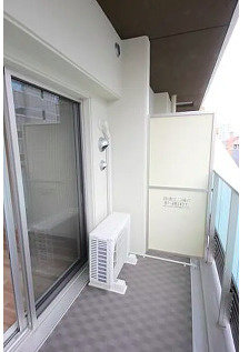 スプランディッド淀屋橋DUEのバルコニー