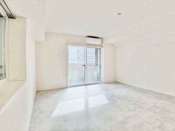 コスモリード葛西の居間・リビング