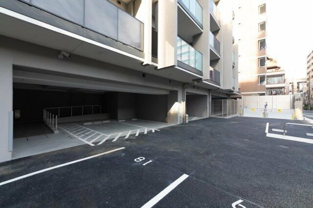 プラウドフラット両国サウスの駐車場