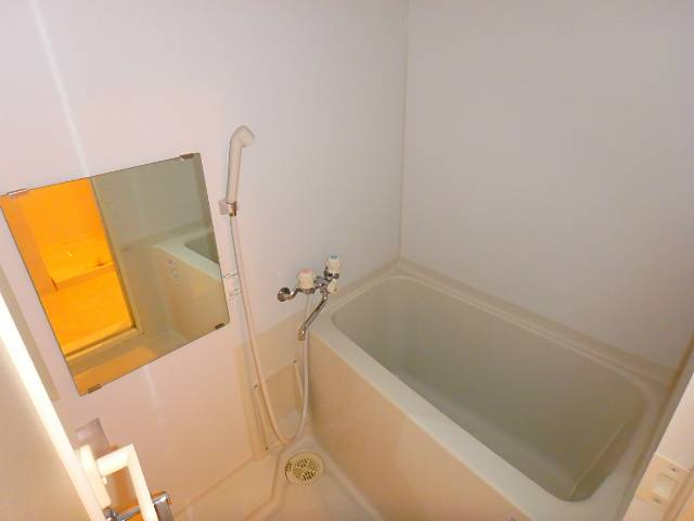 CALM. KOIWA WESTの浴室