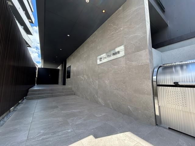 ＬｉｖｅＦｌａｔ西荻窪のエントランス