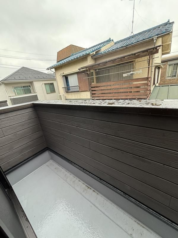 Lazo salto KOIWAのバルコニー