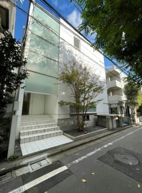 渋谷区広尾５丁目の賃貸マンション