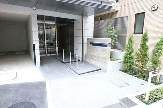 品川区南大井６丁目の賃貸マンションのエントランス