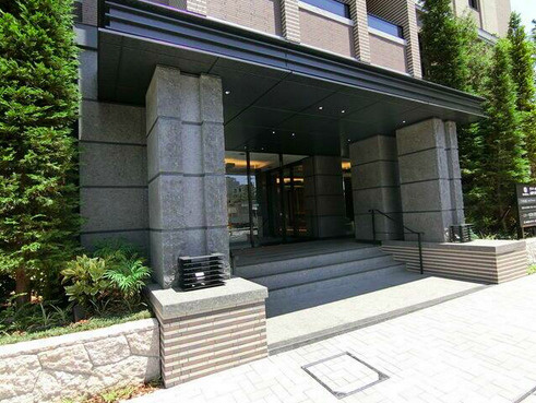 ザ・パークハウス東陽町翠賓閣のエントランス