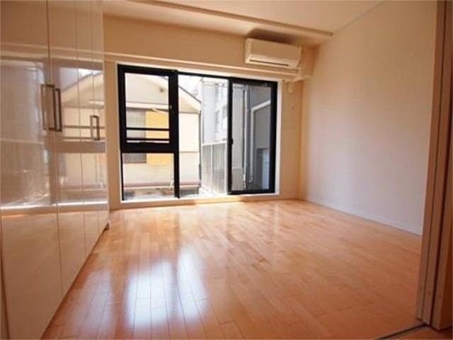 目黒区目黒本町２丁目の賃貸マンションの居間・リビング