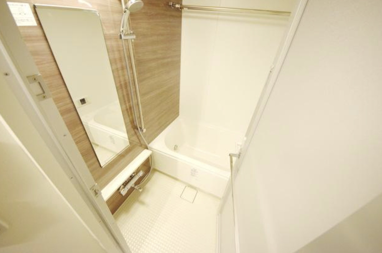 ザ・パークハビオ浅草駒形の浴室